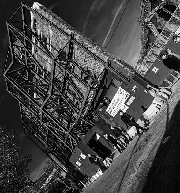 _6451996